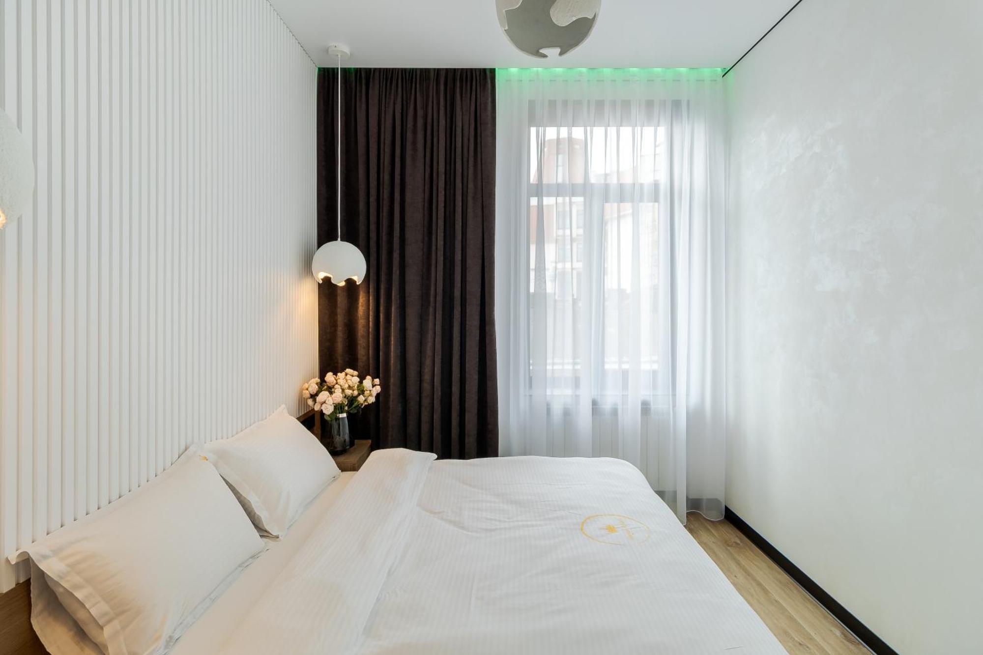 דירה Mini-hotel Near Les Kurbas Theatre לבוב
